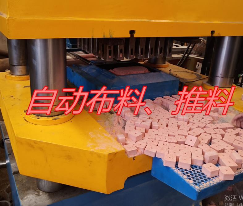 魚餌壓塊液壓機回程速度比較慢是什么原因造成的？