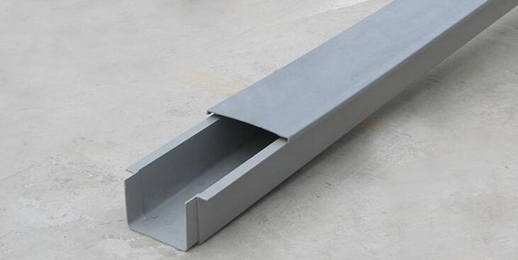 SMC電纜線(xiàn)槽成型液壓機(jī)